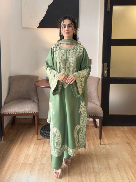 Ayra Embroidered 3Pc