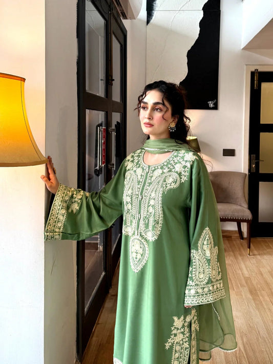 Ayra Embroidered 3Pc